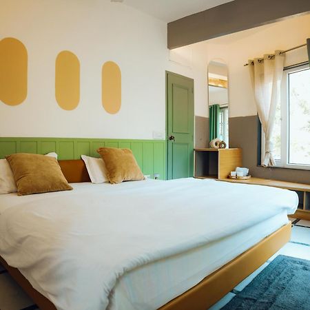 Art Bliss Hostel Rishīkesh Extérieur photo