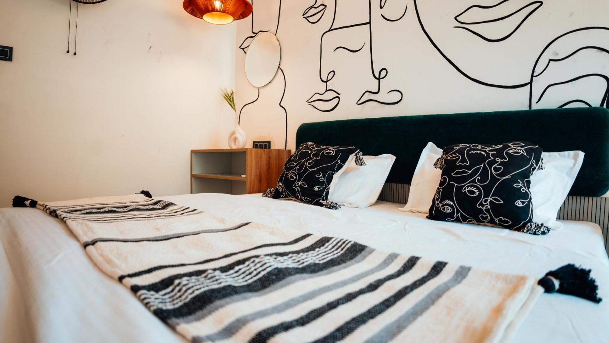 Art Bliss Hostel Rishīkesh Extérieur photo