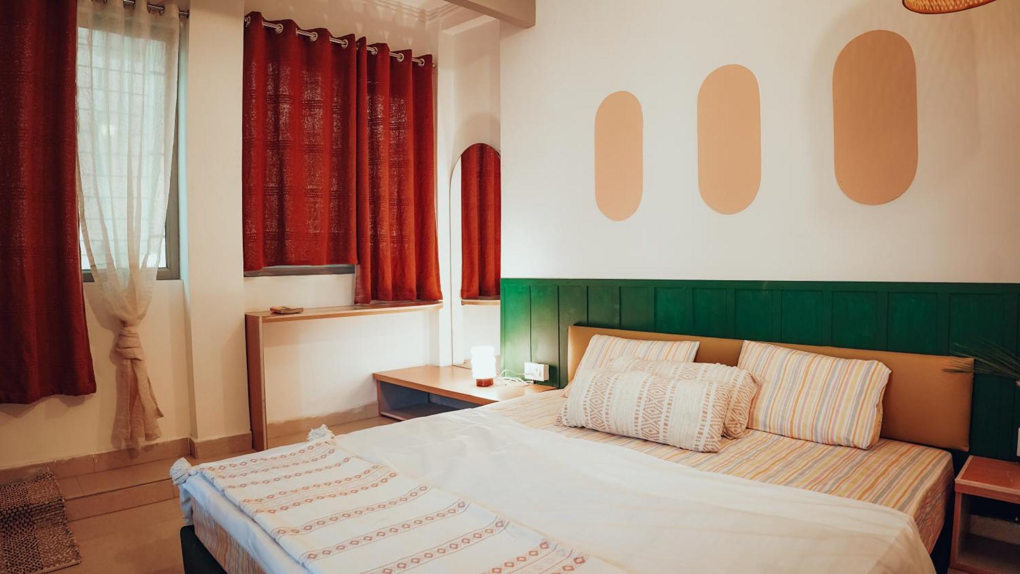 Art Bliss Hostel Rishīkesh Extérieur photo