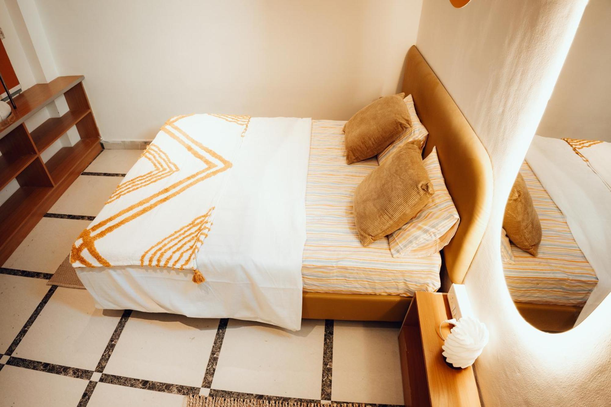 Art Bliss Hostel Rishīkesh Extérieur photo