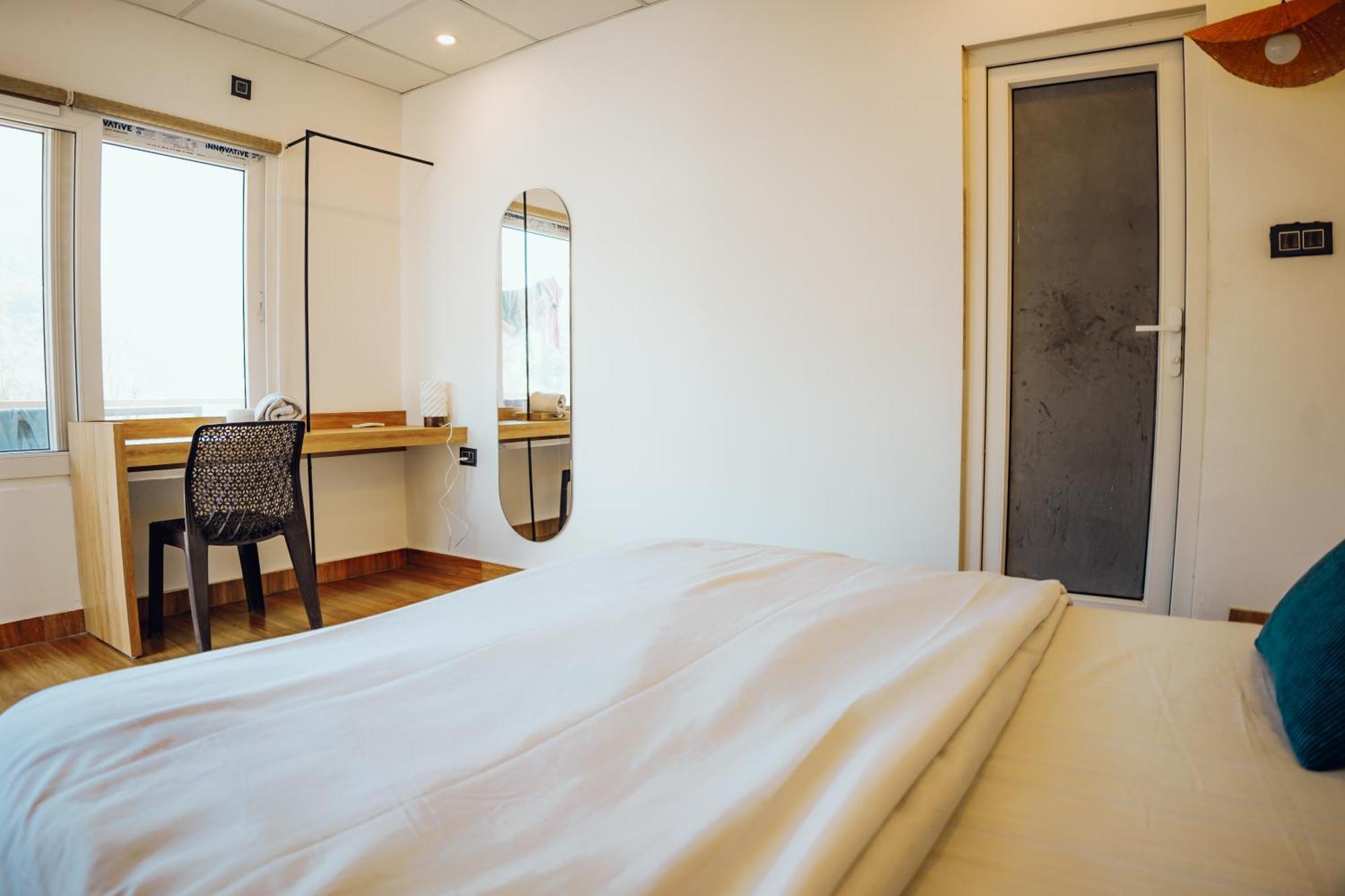 Art Bliss Hostel Rishīkesh Extérieur photo